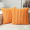 MIULEE Plüsch Samt Kissenbezug Kissenbezüge Kunstpelz weich Moderne Sofakissen Dekokissen Glatter Reißverschluss Waschbar Deko Kissenhülle für Wohnzimmer Schlafzimmer Sofa 2er Set 40x40 cm Orange