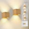 Doughelec LED Wandleuchte Holz Innen Aussen, Wandlampe Vintage 6W IP65 Wasserdicht LED Aussenlampe Wand Warmweiß 3000K Up Down Einstellbar Abstrahlwinkel Gold für Wohnzimmer Flur Terrasse, 2PCS