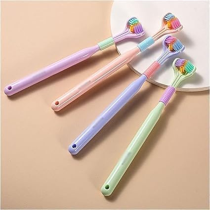 3-seitige weiche Haar-Zahnbürste in zufälliger Farbe, effektives Rundum-Design, tief und gründlich, um Zähne und Zahnfleisch zu reinigen, geeignet für Erwachsene Handzahnbürsten und Zahnbürsten, 2