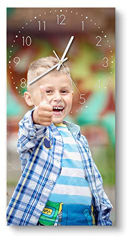 DEQORI personalisierte Glasuhr mit Foto | horizontal 30x60 cm, Klassisch, Schwarz | eigenes Bild | große XXL Design Uhr aus Glas | leise Wanduhr für Wohnzimmer & Küche | moderne Uhr für die Wand