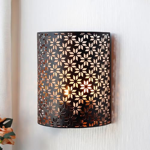 NEWIMAGE Dekorative LED Laterne Batteriebetriebene Lampe 20 cm Hoch Wandleuchte Beleuchtung Metall Wandhalterung mit 6-Stunden-Timer Wanddekoration für Wohnzimmer Schlafzimmer (Braun Blume)