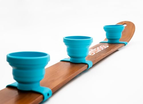 Swigos - Zusammenklappbares und tragbares Shot-Ski-Set – 4er-Pack mit Tragetasche, Silikonbecher mit verstellbarem Riemen, der jedes Objekt in einen Shotski verwandelt