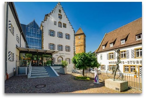 Premium Textil-Leinwand 120 x 80 cm Querformat Premium Textil-Leinwand 120 cm x 80 cm quer Deutsches Zweirad und NSU Museum | Wandbild, HD-Bild auf Keilrahmen, Wanddekoration, Kunstdruck von Dirk Meut