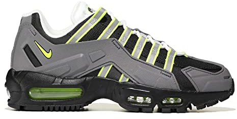 NIKE Men's Ndstrkt Am 95Running Shoe