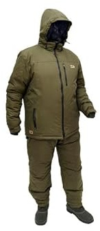 DAIWA Winter-Karpfenanzug, Größe M