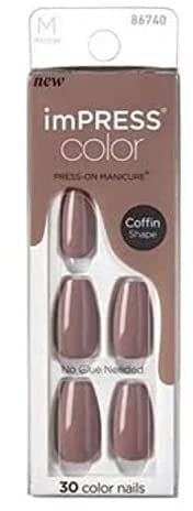 KISS, adesivo per unghie ideale per le donne