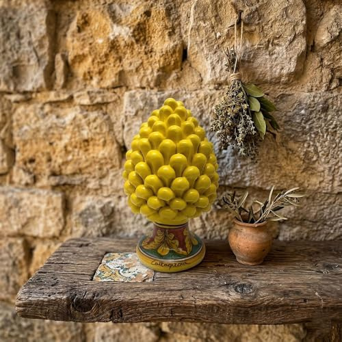 Generico Pigna di Caltagirone in ceramica siciliana decorata a mano colore verde - rosso - giallo - blu 21 cm (Giallo)