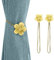 Lewondr Magnética Cortina Hebilla, [1 Par] Abrazaderas Imán de Flores de Resina para Cortinas sin Perforaciones, Hebilla Cortina con Banda Decorativa Accesorios para Hogar Cafetería - Oro