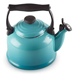 Le Creuset Bouilloire Traditionelle avec Sifflement, Pour Cuisinière, Acier Émaillé, 2,1 L, Bleu Caraïbes, 40102021700000