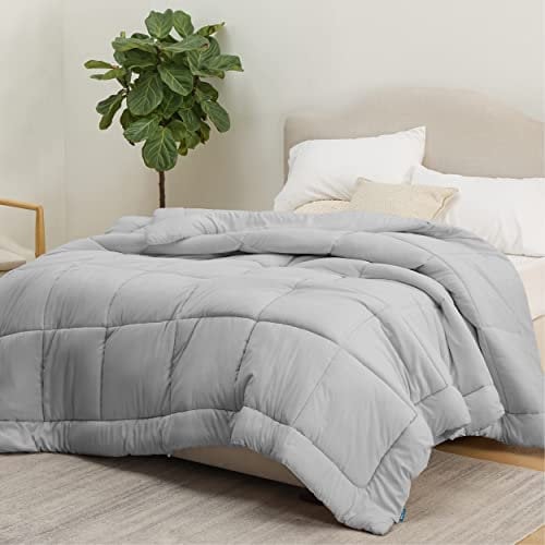 BEDSURE Bettdecke 200x200 Ganzjahresdecke Steppdecke - Bettdecke 200x200cm 4 Jahreszeiten Bettdecken - Oeko-TEX Zertifiziert 300GSM Hellgrau, Weiche Warm Duvet Schlafdecke für Allergiker
