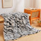 XeGe Luxus Kunstfell-Decke, Weiche 127x152 cm Zebramuster Flauschige Decke, Schilfartiger Plüsch Deko-Decke für Landhaussofa, Süße Flauschige Decke für Sofa Bett, Zebramuster Schwarz