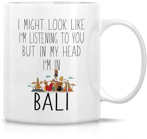 Retreez Lustige Tasse für Bali-Liebhaber – In My Head I'm In Bali – 325 ml Keramik-Kaffee- oder Teetasse – humorvolles Indonesien-Geschenk für Bali-Liebhaber, Reisende und Inselträumer – Geburtstags-,