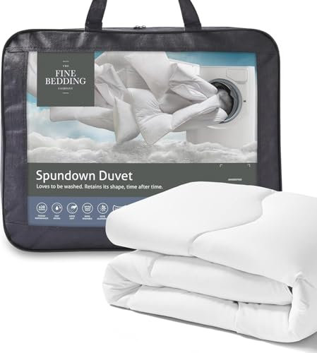 The Fine Bedding Company Spundown Double Duvet 4.5 Tog – Summer Duvet with Recycled Eco Smartfil®, Hypoallergenic and Washable, Hotel Quality Quilt – Double Bed Size