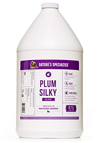 Nature's Specialties Plum Silky Hunde Parfüm Spray - Hundespray mit Pflaumenduft - Langanhaltender Parfümspray für Hunde - Ideal für die Anwendung nach dem Baden, 3.8L