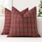 OTOSTAR Dekorative Weihnachts-Kissenbezüge, kariert, 40,6 x 40,6 cm, schottisches Schottenkaro, Bauernhaus-Dekor, Kissenbezug, Couch-Kissenbezug für Zuhause, Sofa, Bett, Dekoration, Rot, 2 Stück