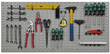 XXL Werkzeugwand aus Metall mit Stärke ca. 1 mm in Hellgrau. Inklusive Hakensortiment 52tlg. sowie Befestigungs-Set. Maße 98 x 46 x 1 cm.