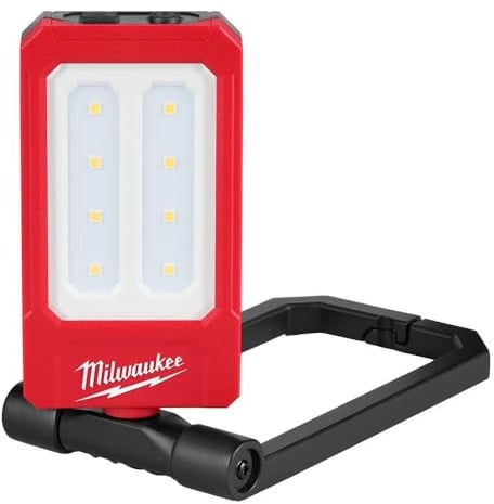 Milwaukee Luz magnética recargable de bajo perfil 2013R