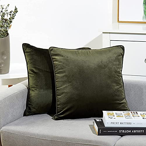 Juliyeh 2er Set Samt Kissenbezüge Dekokissenhülle Dekorative Kissenbezug mit Kedernaht Sofakissen Kopfkissen Zierkissen Weihnachten Kissenbezug für Couch Wohnzimmer Schlafzimmer 45x45 cm Moosgrün