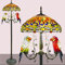 AIBOTY Papageien-Stehlampe, Libellen-Stehleuchte, Vintage-Papagei-Dragonfly-Design-Tiffany-Lampe Viktorianische Glasmalerei Lampenschirm Stehleselicht,Nachtlicht Für Mädchenzimmer W18 XH65,Orange