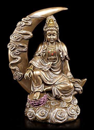 Buddha Figur im Halbmond - Kuan Yin - Deko Statue