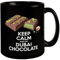 Dubai Schokolade - Keep Calm and eat Dubai chocolate Tasse KaffeeTasse mit Dubai-Schokolade Illustration Schokoladentafel Pistazie Merchandise Trend