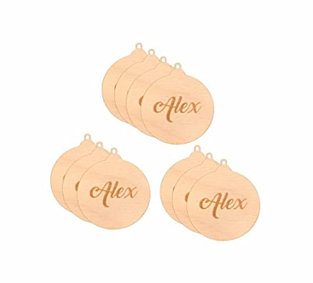 Geschenkanhänger Weihnachten aus Holz | Personalisiert mit eigenen Wunschnamen | Motiv Christbaum-Kugel | Holz-Anhänger Weihnachts-Geschenke 10er Set