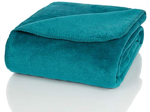 Glart Uni-Kuscheldecke in Petrol, 130x170 cm für Sofa & Couch, als Wohndecke, Tagesdecke oder Sofaüberwurf, extra flauschig & warm