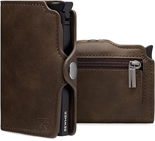 BEWMER Porta Carte di Credito 1 ZIP Schermato | Portafoglio Slim da Uomo e Donna | Porta Tessere e Documenti con Rfid Protection e Fermasoldi in Carbon Fiber (Marrone con Zip)