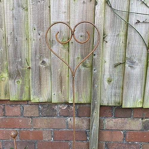 Rusty Metal Heart Garden Stake - Rustic Wire Climbing Plant Support 112cm - Rusted Heart Garden Decor - Metal Wire Garden Art Ornament Wedding