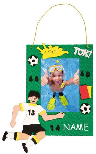 alles-meine.de GmbH Bastelset 3-D Fotorahmen für das Foto - Fußball Sport grün - incl. Namen - Bilderrahmen/Rahmen für Bilder - Fotos - Kinder - Erinnerung/Kinderbastelset