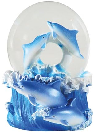Water Globe - Delfin von Deluxebase. Delfin Schneekugel mit Harzfigur und geformter Basis. Tolle Wohndekoration, Ornamente und Geschenke.