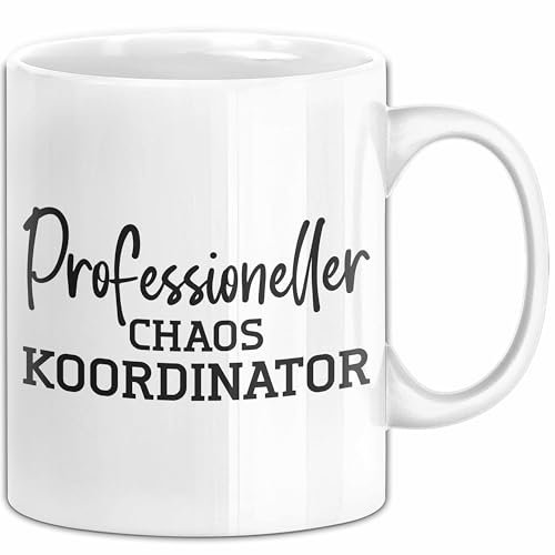 Trendation - Tasse für Chef Geschenk Professioneller Chaos Koordinator Chef Geschenkidee Lustige Kaffeetasse Vater Papa (Weiß)