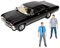 Chevrolet Impala Sport Sedan mit 2 Figuren 1967 Limousine Schwarz Supernatural 1965-1970 1/18 Greenlight Modell Auto mit individiuellem Wunschkennzeichen