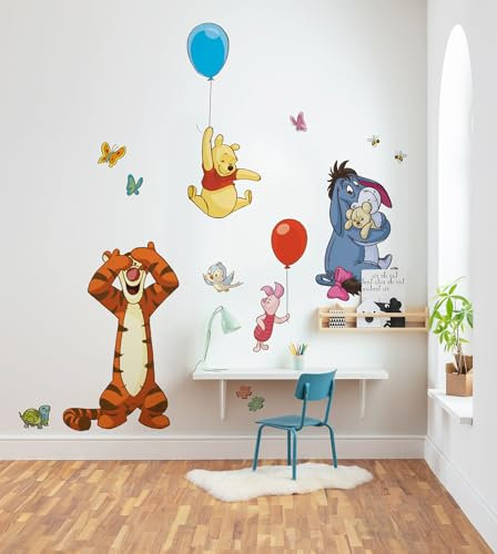 Disney selbstklebende und konturgeschnittene Vlies Fototapete von Komar - Winnie and Friends XXL - Größe: 127 x 200 cm - Wandtattoo, Kinderzimmer, Babyzimmer, Lebensgross