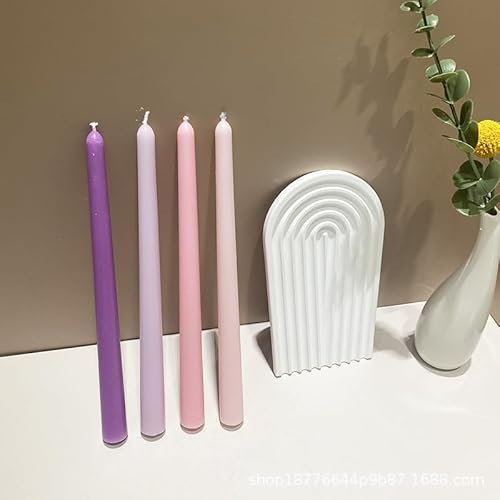 Scentoria Stabkerzen Lila, 4 Stück Kleine Kerzen, Stabkerzen, Spitzkerzen Höhe 25 cm ø 2,2 cm, Bunte Kerzen, Rituals Kerze, Tisch Dekoration, Bankett, Hochzeit