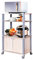 Giantex Carrello a rotelle a microonde, carrello da cucina a microonde, con 4 ruote e 2 freni, ripiano portaoggetti a 3 livelli e armadio ante,60 x 40 x 98 cm (Naturale)