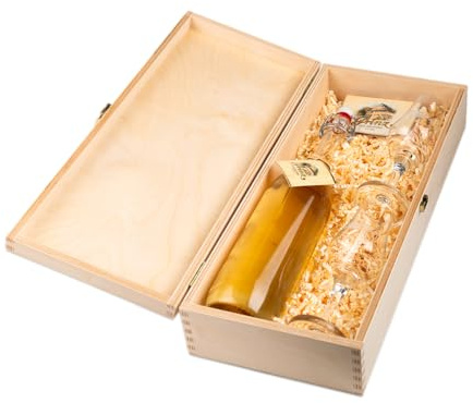 Prinz Geschenkset Alte Sorte mit Holznote – 1x 0,5 l Alte Sorte Schnaps mit 2 Exklusivkelchen – in edler Holzkiste – Schnaps aus Österreich – Geschenkidee (Edle Marille)