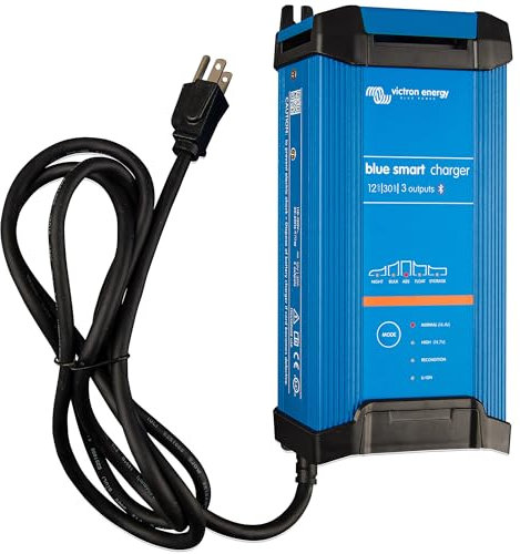 Victron Energy Blue Smart IP22 - Cargador de batería de 3 salidas NEMA 5-15, Bluetooth