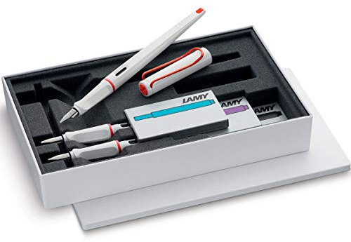 Lamy Safari 036 Fountain Pen - Modern Fountain Pen in Pastel Blue with Ergonomic Handle and Timeless Design - Nib Size M