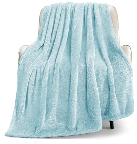 Whale Flotilla Fleece Throw Blanket for Bed, 130x180 CM Soft Fluffy Light Blue Blanket, Large Thick Plush Sofa Throw for All Season