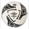 UMBRO Neo Swerve Fu Ball, Wei/Schwarz, Gr e 4