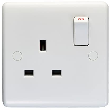 Eurolite Enhance White Plastic 13A 1 Gang Switched Socket Single Pole