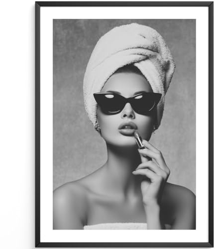 MJ-GRAPHICS® Poster Frau Lipstick Kunstdruck Vintage Schwarz Weiß Stilvolle Wanddeko Eleganz Badezimmer Bilder Glamouröse Deko für Schlafzimmer oder Ankleidezimmer A4 ohne Rahmen