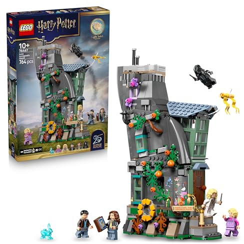 LEGO Harry Potter Luna Lovegood's House Toy - DIY Miniature Model Kit w/a Light Brick & 5 Minifigures - Bedroom Decor Idea - Gift for 10+ Year Old Girls, Boys & Fans - 76467