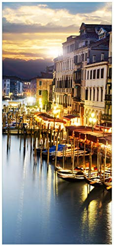 Wallario Selbstklebende Türtapete mit Schutzlaminat Canal Grande in Venedig am Abend mit untergehender Sonne - Türposter 93 x 205 cm Abwischbar, rückstandsfrei zu entfernen