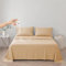 DUJUIKE 100% wasserdichte Schutzdecke oder Liner für Bett, Matratzenschoner für das Bett, Wiederverwendbare Unterlage, Bettlakenschutz (Aprikosengelb, Queen 200 * 230cm)