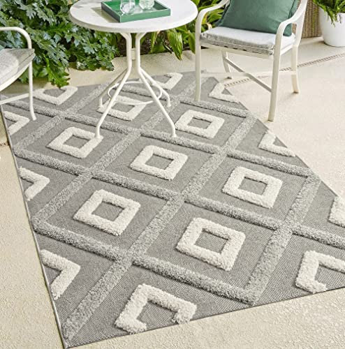 the carpet Karel In & Outdoor Teppich wetterfest - hochwertiger Balkon Teppich Grau - Boho Teppich mit Raute Muster 160 x 230 cm aus Polypropylen