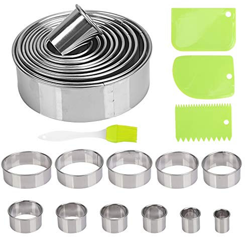BIGKASI 15 TLG Edelstahl Runde Ausstechformen Set Ringe keksform Rund Keksausstecher Plätzchen Ausstecher Cookie Cutter mit Teigschaberkarte & Pinsel für Keks Torten backen ( 2,7-9,6 cm / 11 pcs)