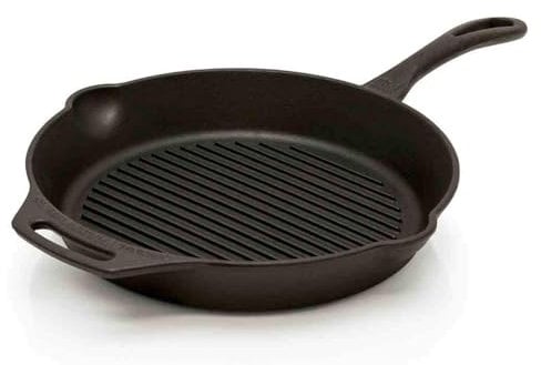 Petromax Grill-Feuerpfanne mit 2 Henkeln - Grillpfanne aus Gusseisen für alle Herdarten, Gasflamme, Backofen oder Kochen im Freien - 30 cm Durchmesser