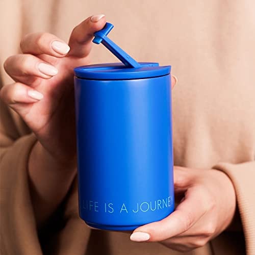 Design Letters Thermobecher | Thermobecher kaffee to go | Kaffeebecher To Go aus Edelstahl doppelwandig isoliert, auslaufsicher | Geschenke für frauen, Männer | Travel mug | 350 ml